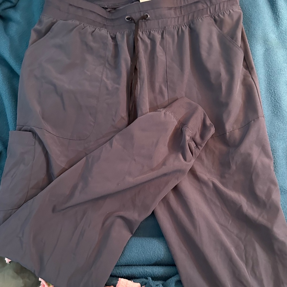 Maeven scrub joggers